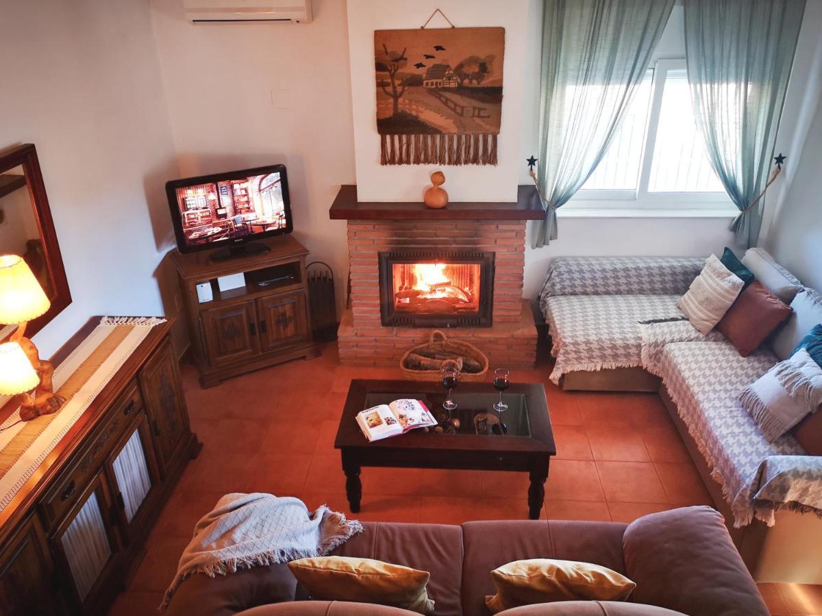 Finca Pil - Casa Rural Con Piscina Guest House Ríogordo Екстериор снимка